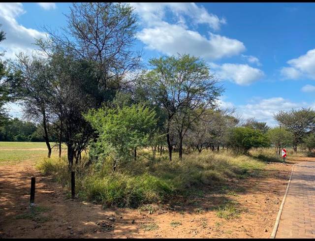 LAND FOR SALE IN CHROOM PARK